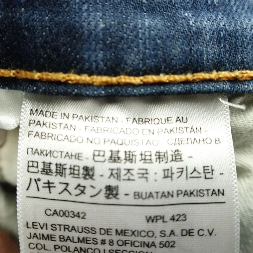 Levis Jeans Mens 36X32 Blue Denim 505 Regular Fit Straight Leg Casual Med Wash‎